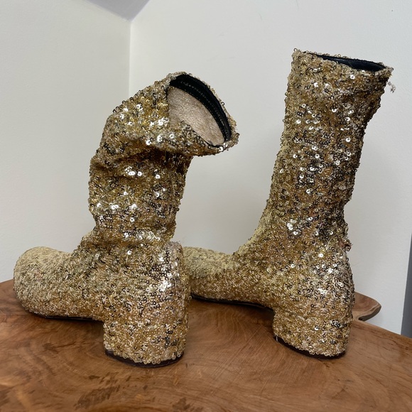 Dolce and Gabanna gold sequin sock booties 7.5 - Picture 7 of 14